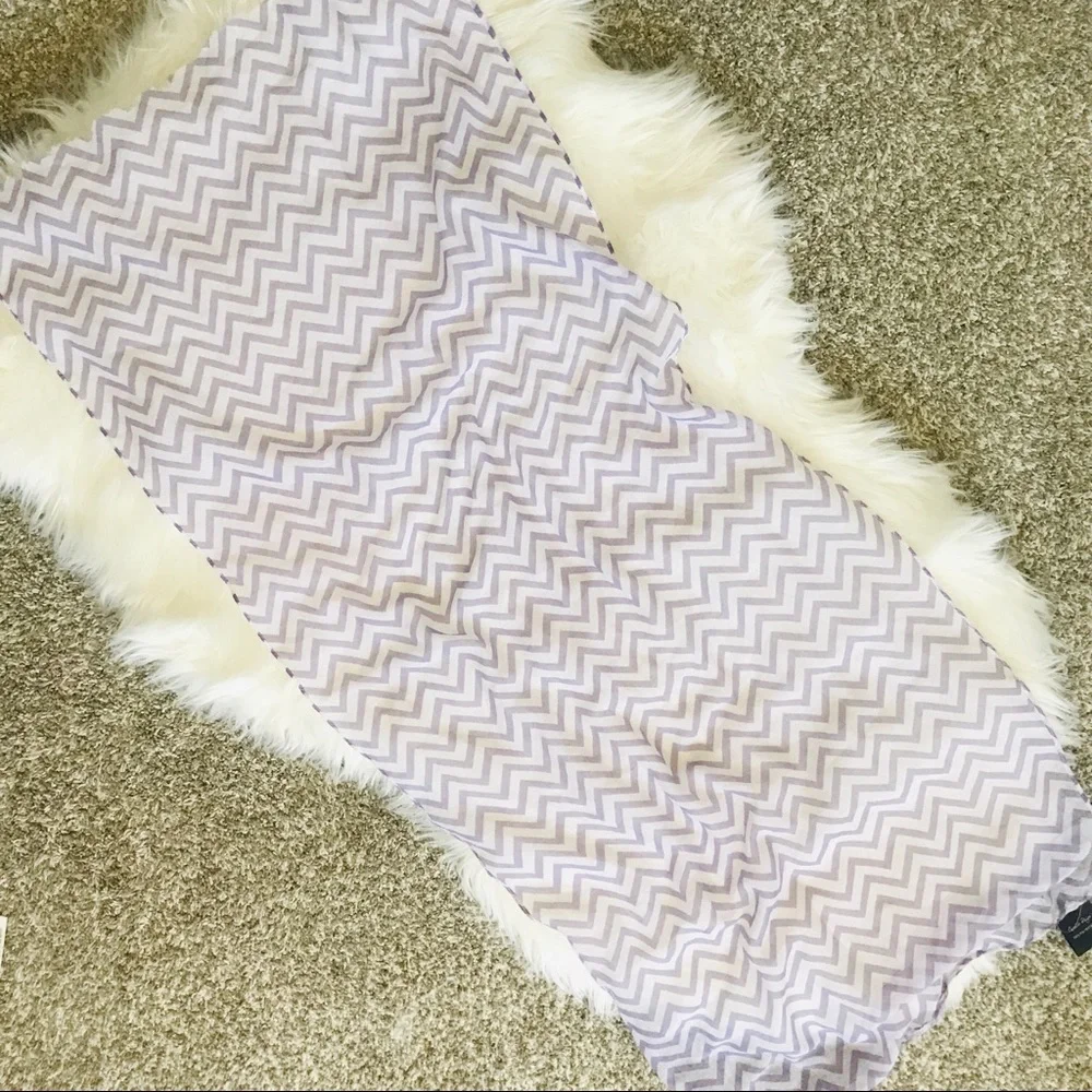 Lavender White Chevron Lightweight Scarf One Size